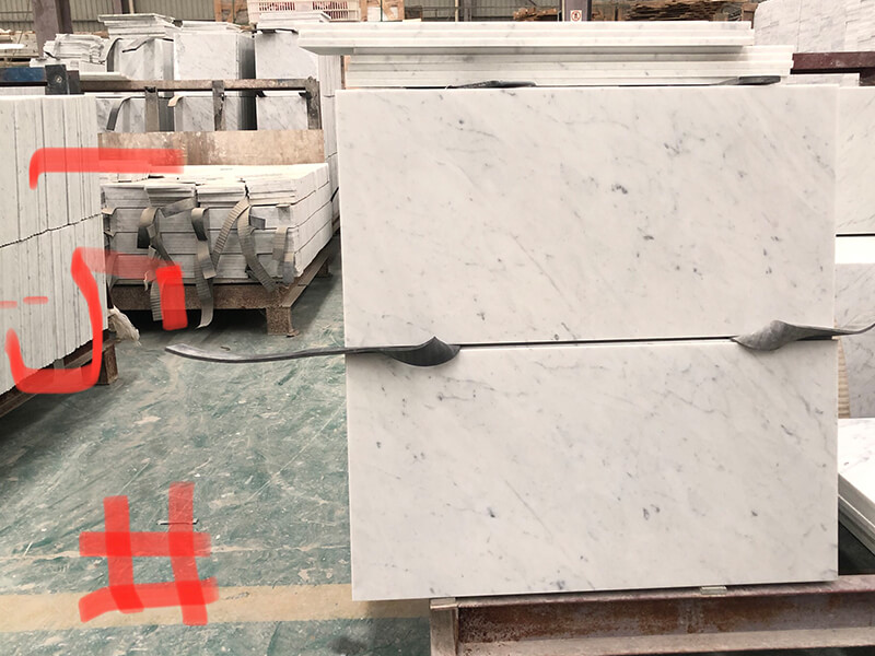 Ubin Marmer Putih Carrara yang Dipoles