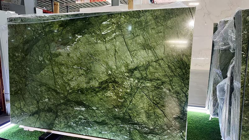 Verd Ming marble slabs