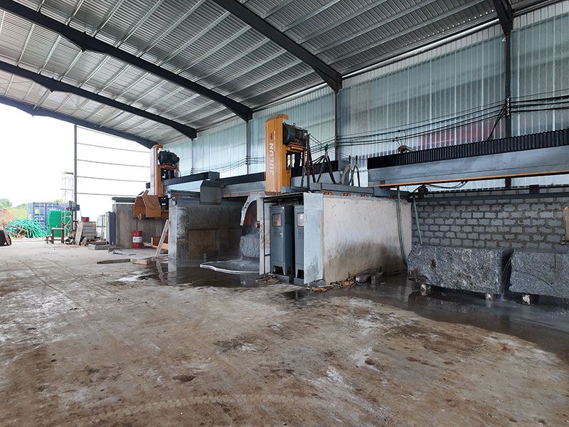 Salt pepper landscape tile