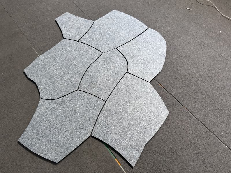 Irregular Cut Granite Flagging