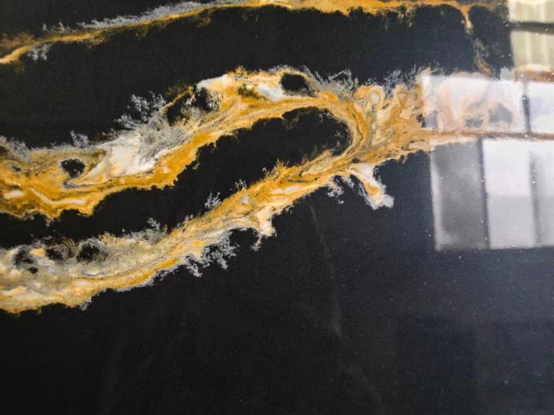 calacatta super black quartz