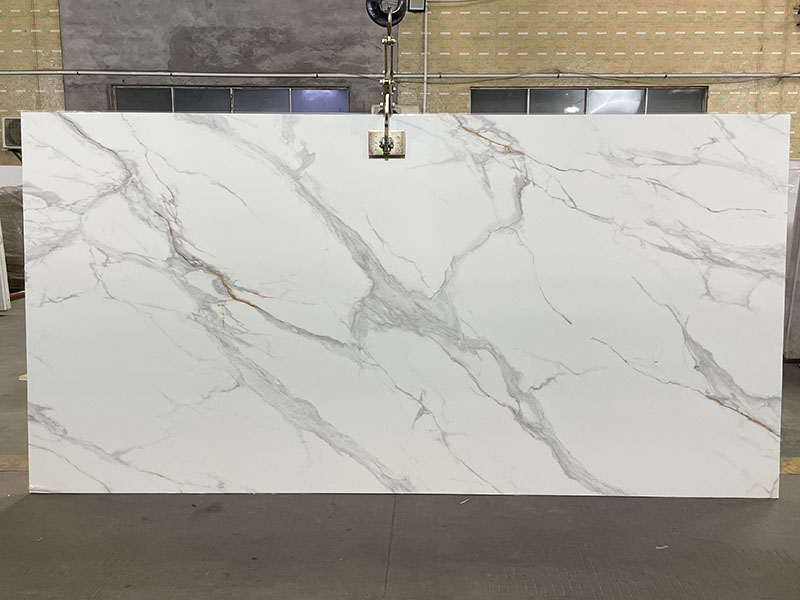 Calacatta Oro Look Quartz