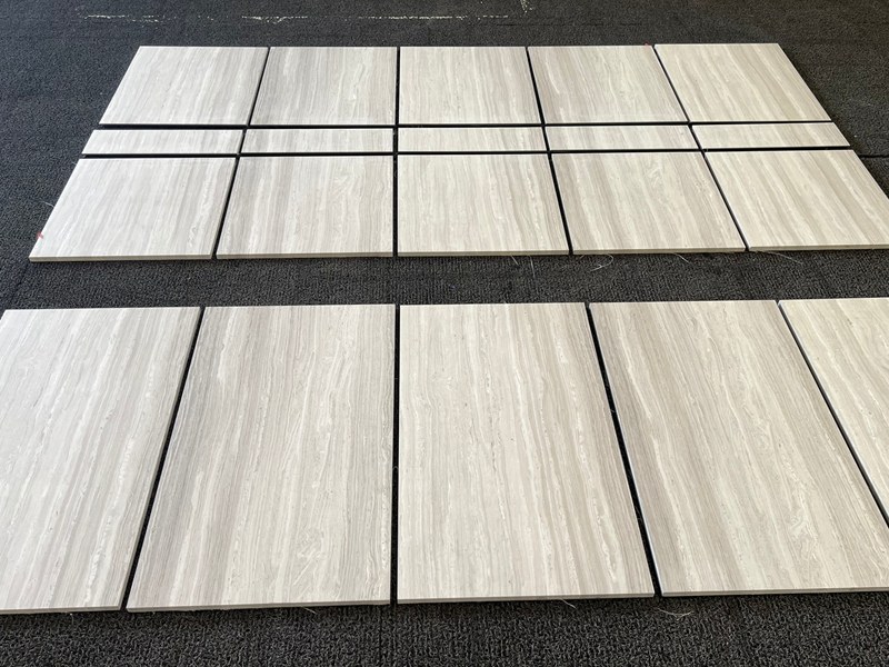 White Wooden Travertine Cut-to-Size Tiles White Wooden Travertine Cut-to-Size Tiles