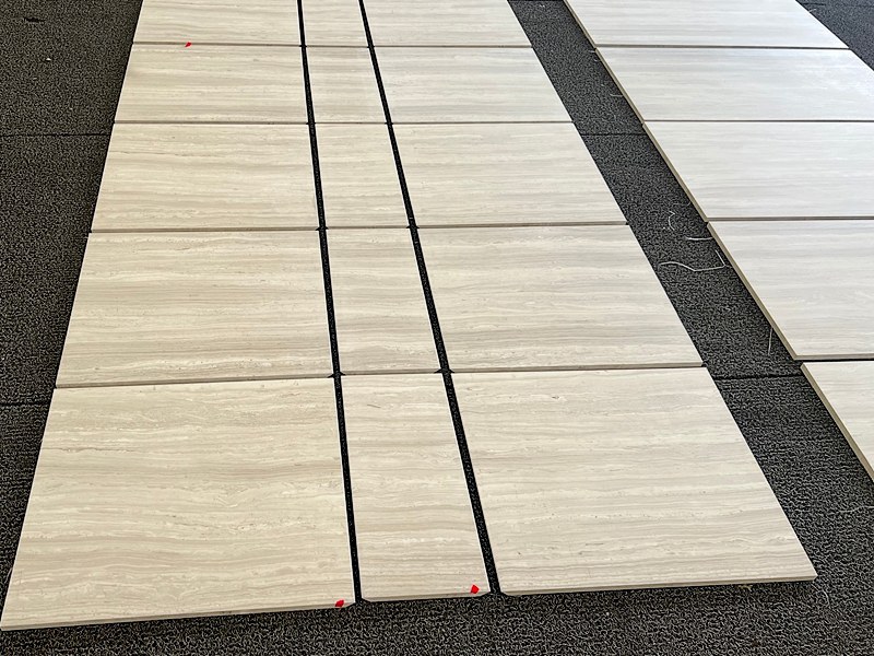 White Wall Panels Vein-Matched White Wall Panels Vein-Matched