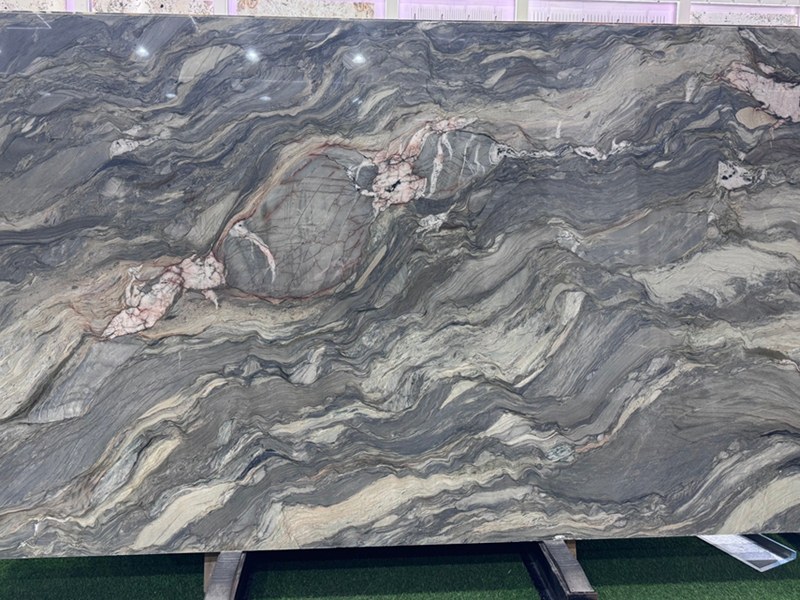 Natural Quartzite Countertops