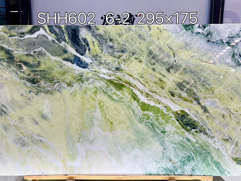 Cristallo Tiffany Quartzite Polished Slabs