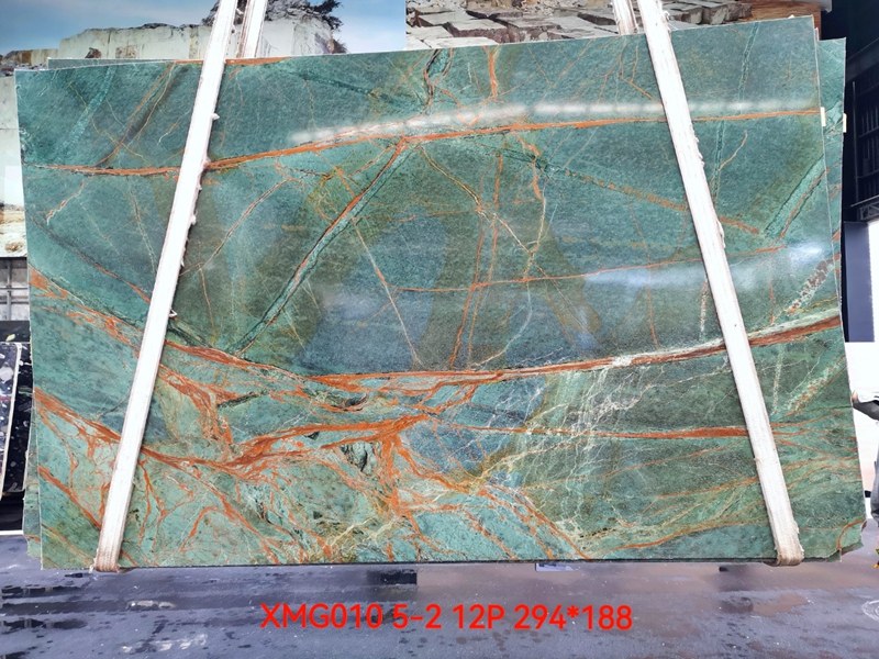 Rainforest Green Quartzite Feature Wall Rainforest Green Quartzite Feature Wall