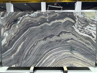 Fusion Silk Quartzite