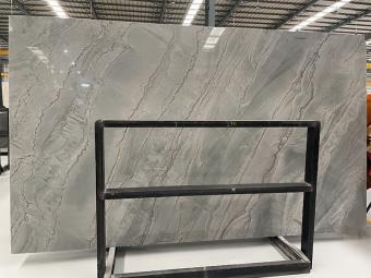Brazilian Calacatta Quartzite