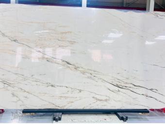 calacatta oro marble slab